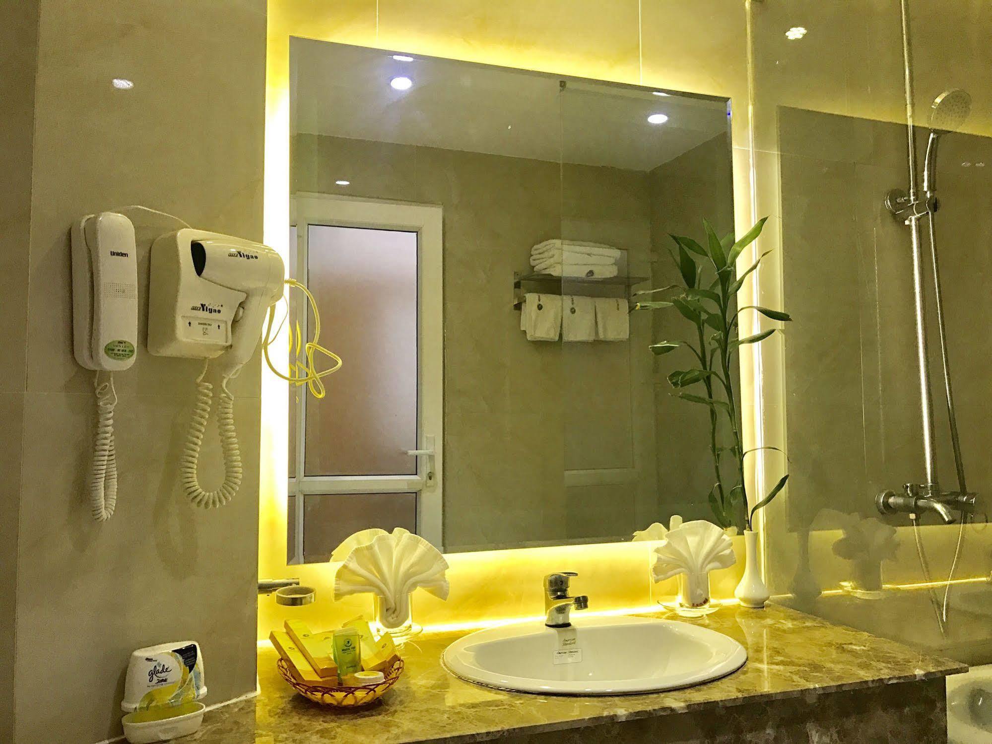 Hoang Yen Hotel Quy Nhơn Exterior foto